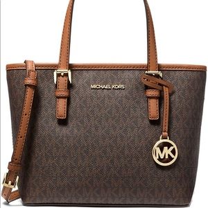 Michael Kors Jet set travel cross body